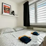 Black Lotus 2 I Downtown I Free Parking & Fresh Coffee I 24hr Access * Banská Bystrica