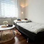 Apartamento Black Lotus 2 I Downtown I Free Parking & Fresh Coffee I 24hr Access *