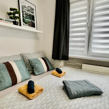 Black Lotus 2 I Centre I Free Parking I Self Check-in Apartmán